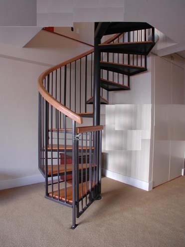 Baby gate for spiral hot sale staircase